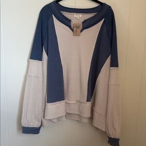 NWT POL ✨ Sweater Womens Navy Waffle Knit Colorblock Raw Hem FKT1058A Pullover